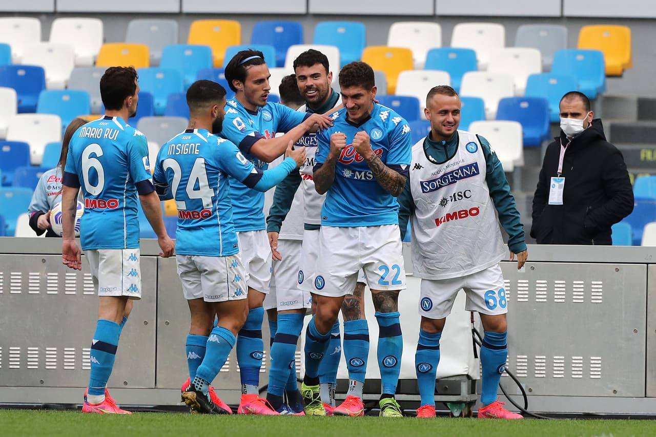SSC Napoli v FC Crotone - Serie A