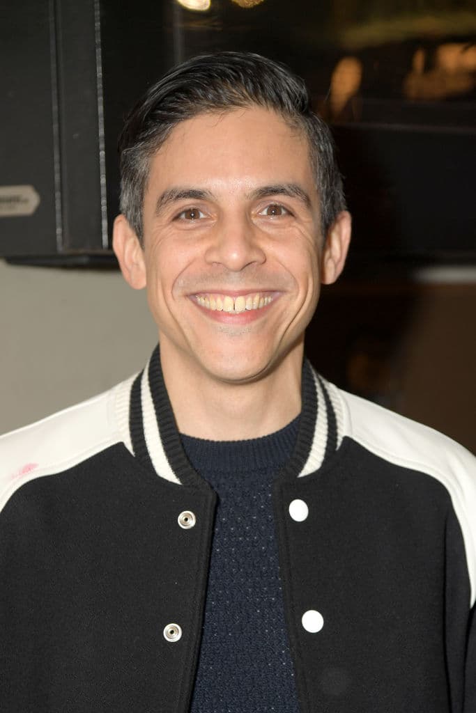 El guión será escrito por el dramaturgo Matthew Lopez.