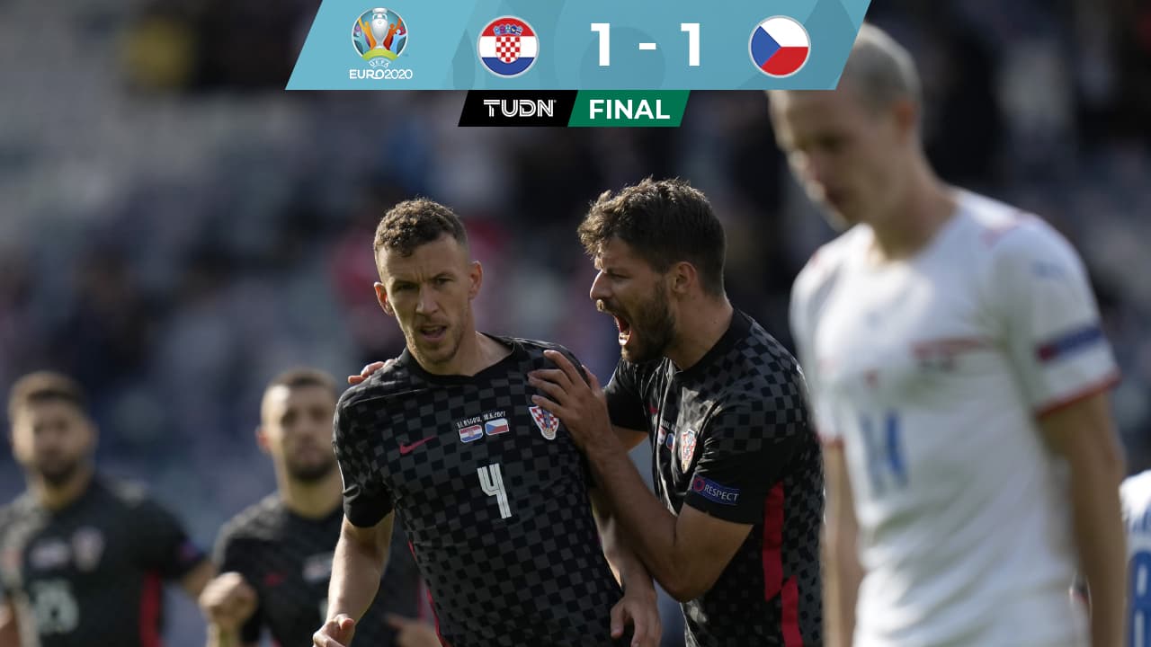 Croacia toma aire en la Euro con empate ante República Checa