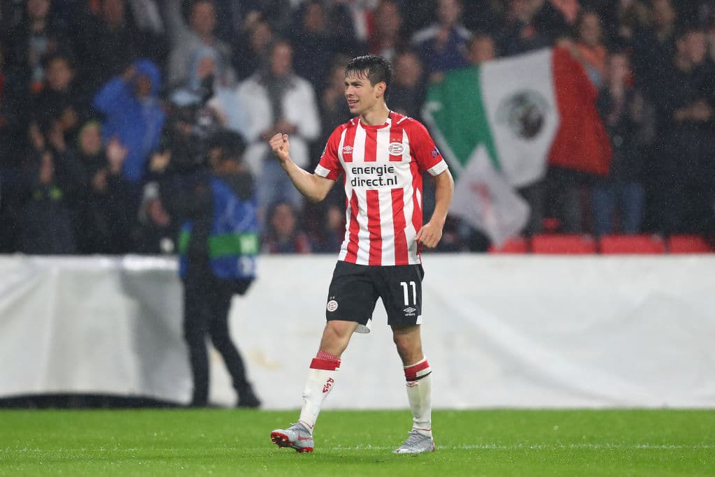 Hirving Lozano marcó gol en el triunfo del PSV Eindhoven 3-0 contra Ajax en el clásico de la Eredivisie, donde el equipo del mexicano se ratificó como líder solitario.