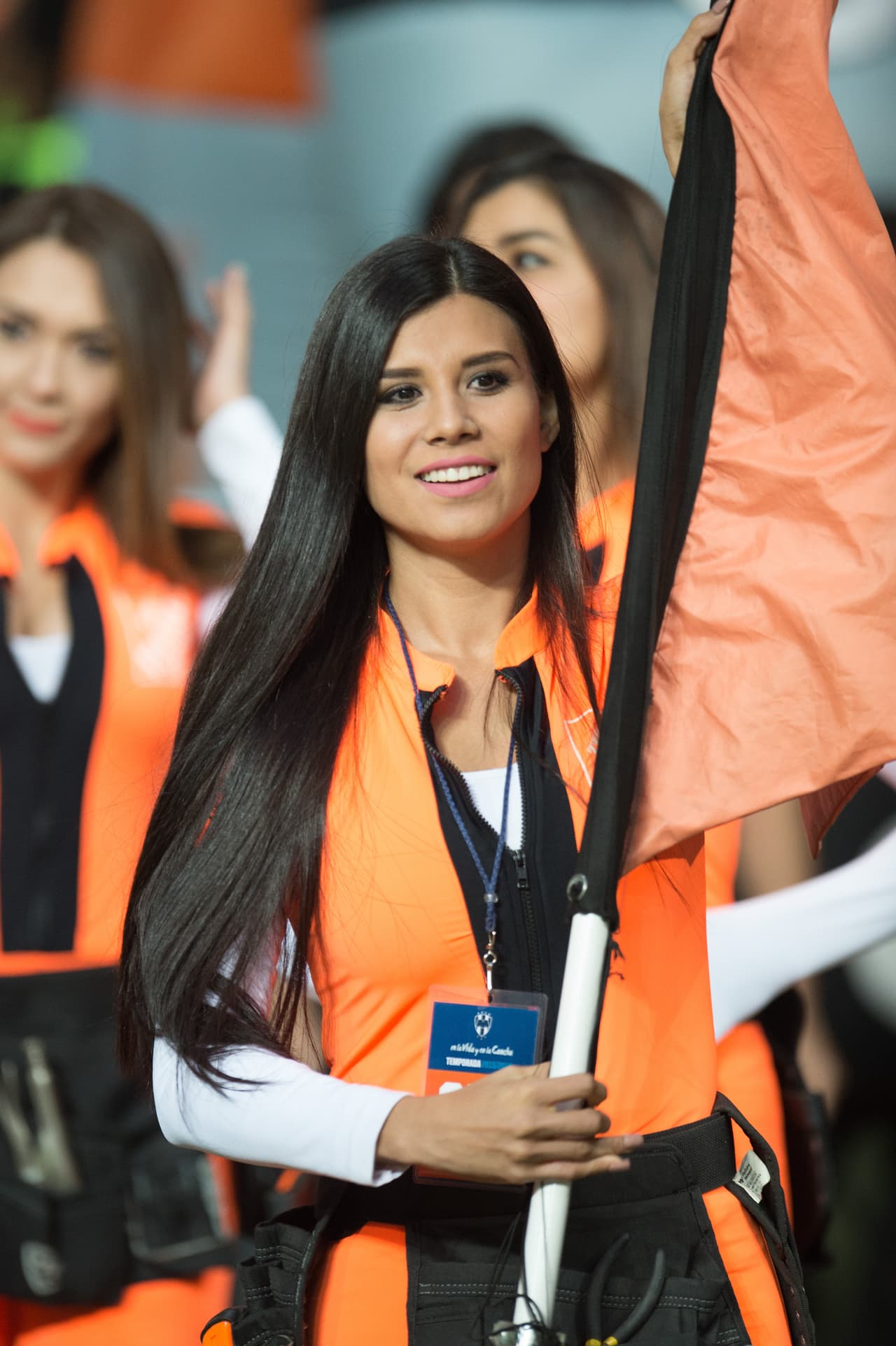 La belleza de las porristas en la fecha 1