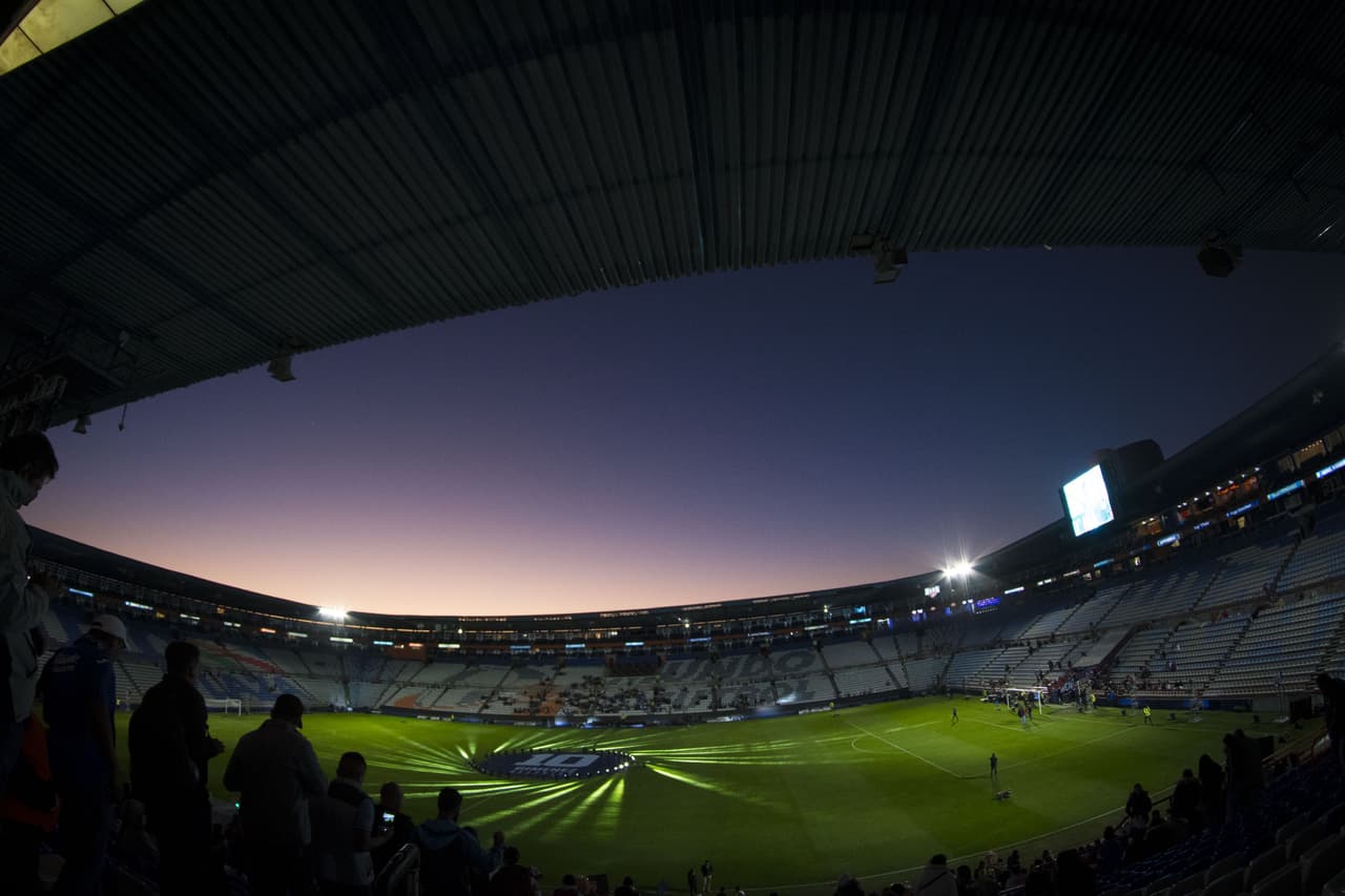 Emoción, goles, amigos, exfutbolistas, jugadores en activo y lágrimas, así se desarrolló la despedida del argentino nacionalizado mexicano.