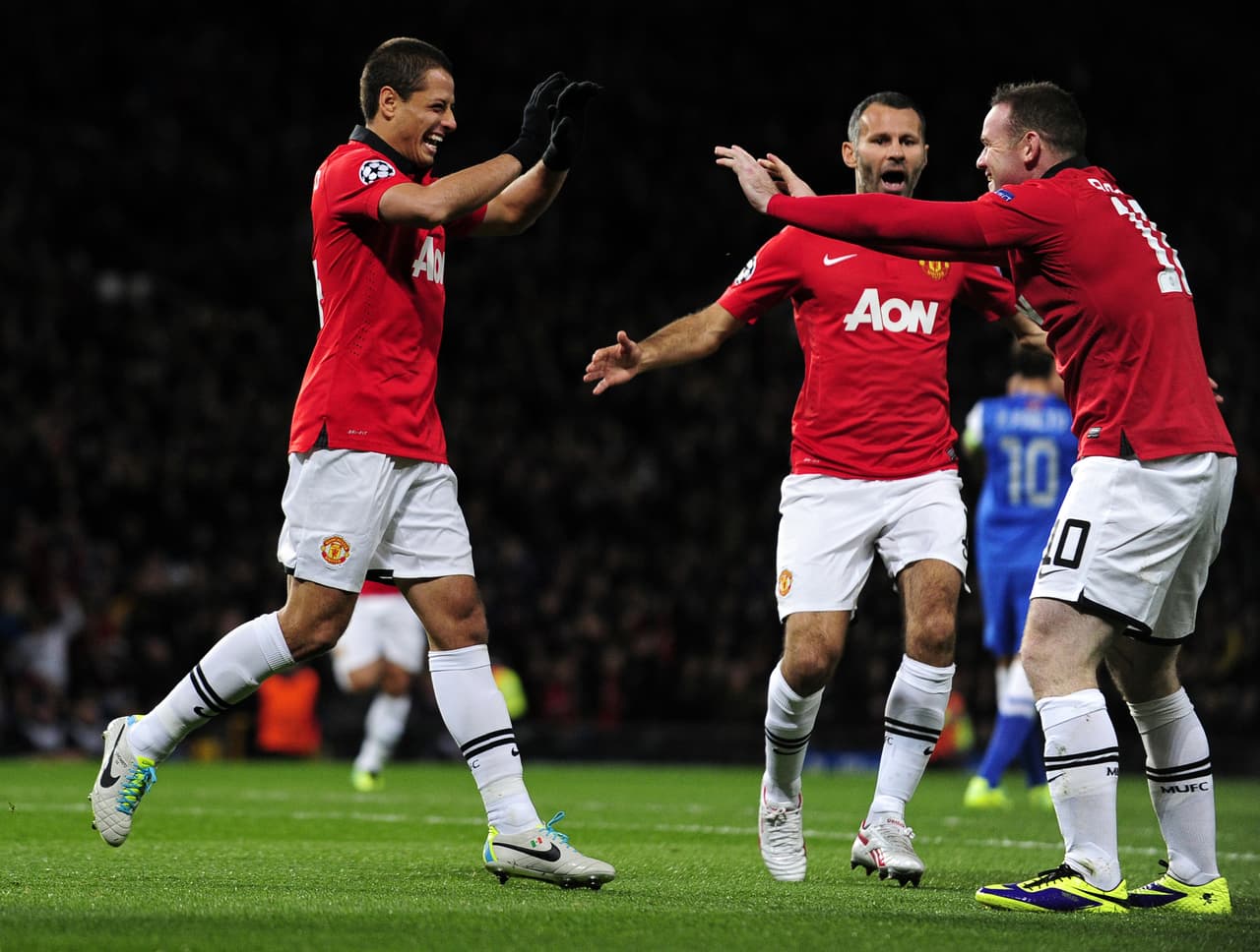 'Chicharito' compartió con grandes ídolos del club, del que se ganó el respeto en la cancha y fuera de ella. Allí se hizo conocido a nivel mundial.