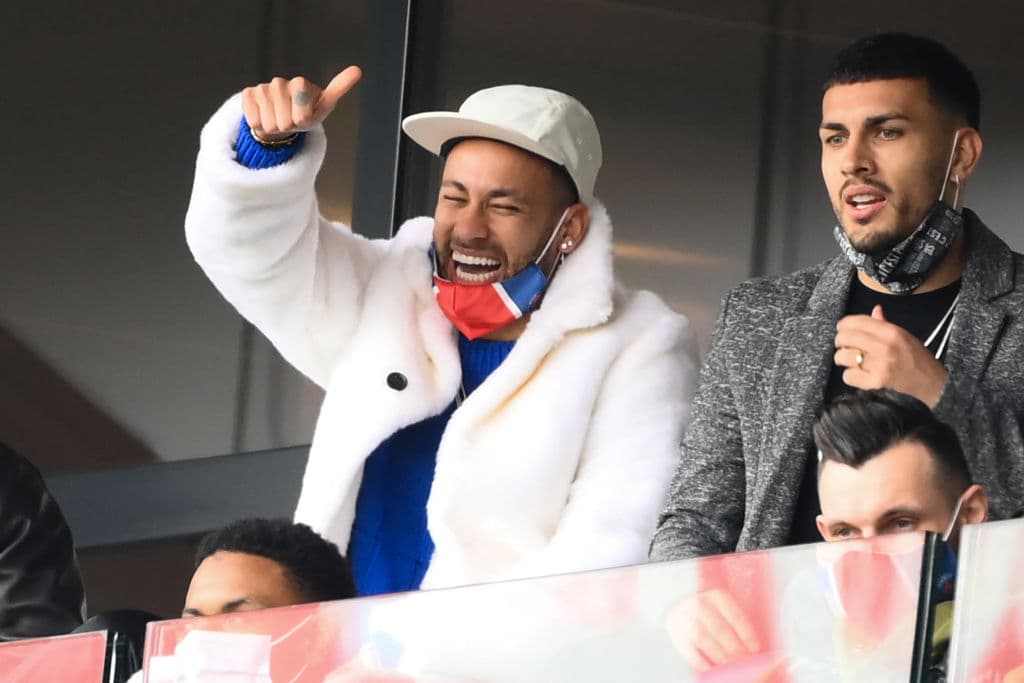 Prensa española revela que Neymar ha costado casi 500 millones