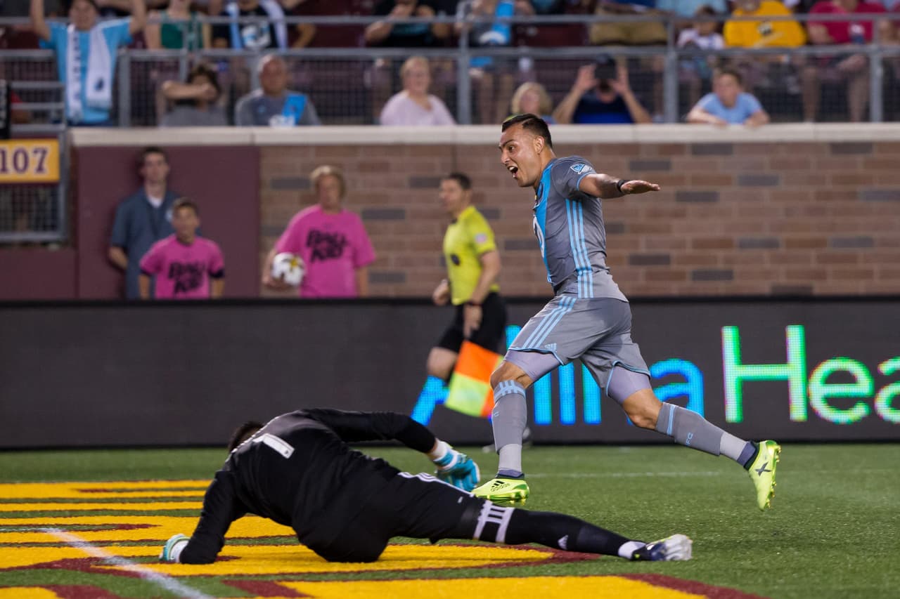 ‘Batman’ y ‘Superman’ le dan triunfo a Minnesota por goleada, agudizan la crisis del FC Dallas