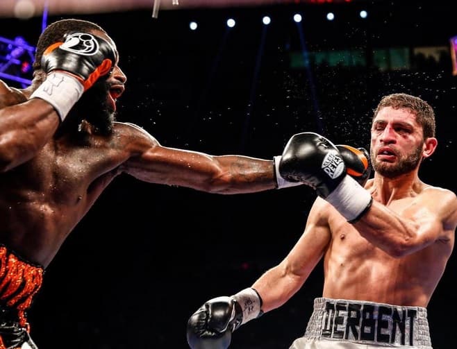 Adrien Broner ganó su cuarto título mundial en diferente división