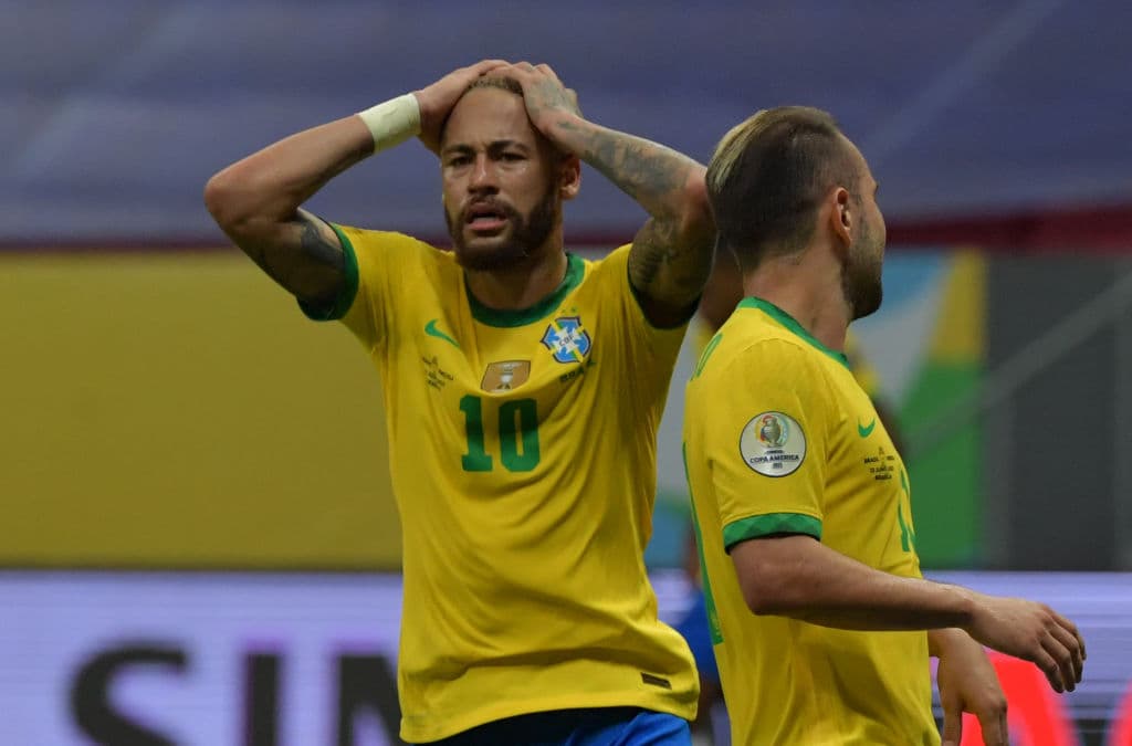 Neymar no va a Tokyo 2020 con Brasil, Dani Alves se suma