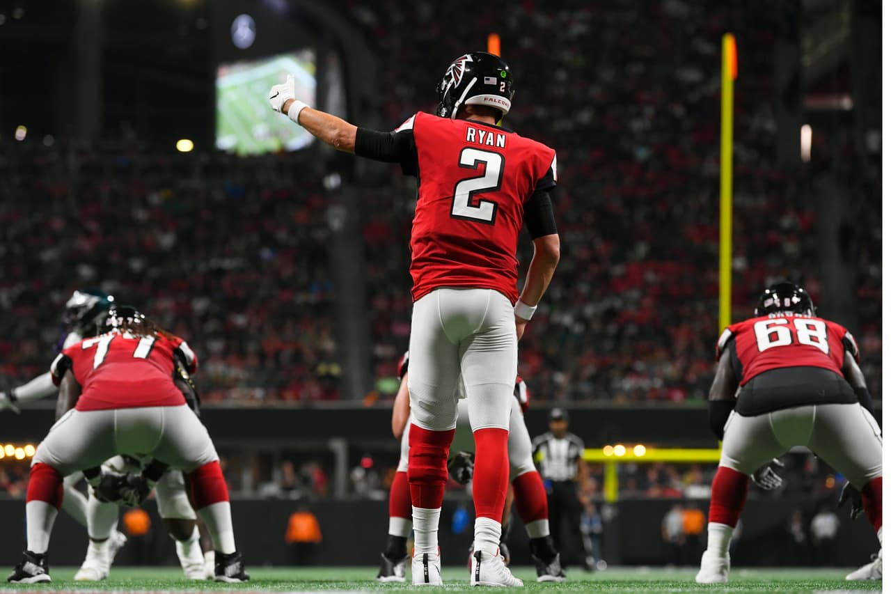 <b>“Hielo entre las venas”</b>
<br>Esa frase contundente ocupó Tonny McDevitt, un compañero de Matt Ryan en la secundaria. "Exudaba confianza en el grupo, a pesar de que era más joven y no tenía mucha experiencia. La gente comenzó a decir que tenía hielo en las venas, y Matty Ice simplemente se quedó atascado", mencionó.