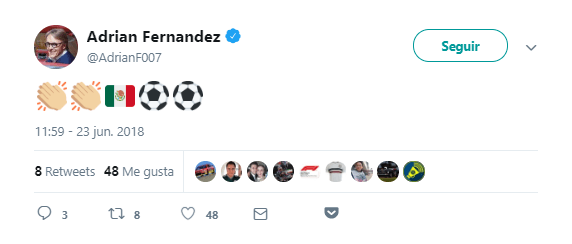 El legendario piloto mexicano Adrián Fernández no pudo ocultar su alegría tras la victoria por 2-1 de México sobre Corea del Sur.