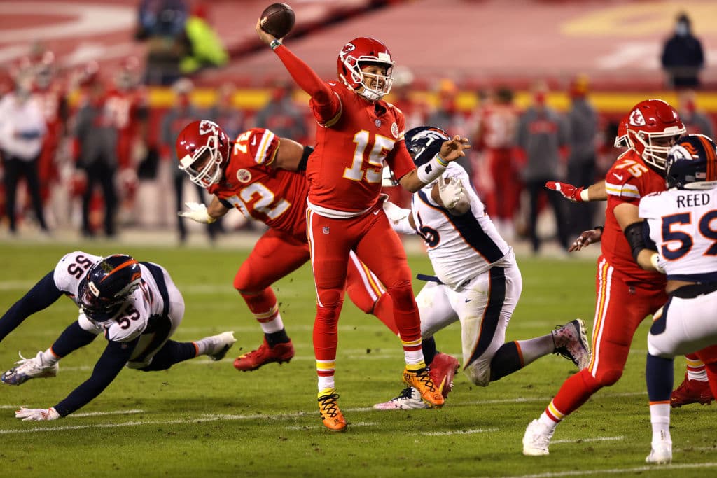 Denver tuvo la ventaja durante más de dos cuartos enteros, pero no es suficiente y terminan cayendo en casa 16-22 frente a los Chiefs.