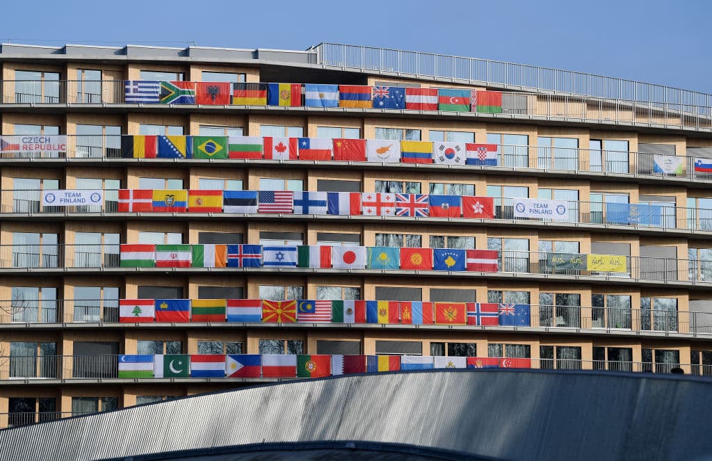 Los atletas ya se encuentran en la capital olímpica y están listos para dar inicio a tan importante justa para el mundo deportivo en categoría juvenil. Lausana se viste de colores para recibir a personas de todo el mundo listas para apoyar a su país.