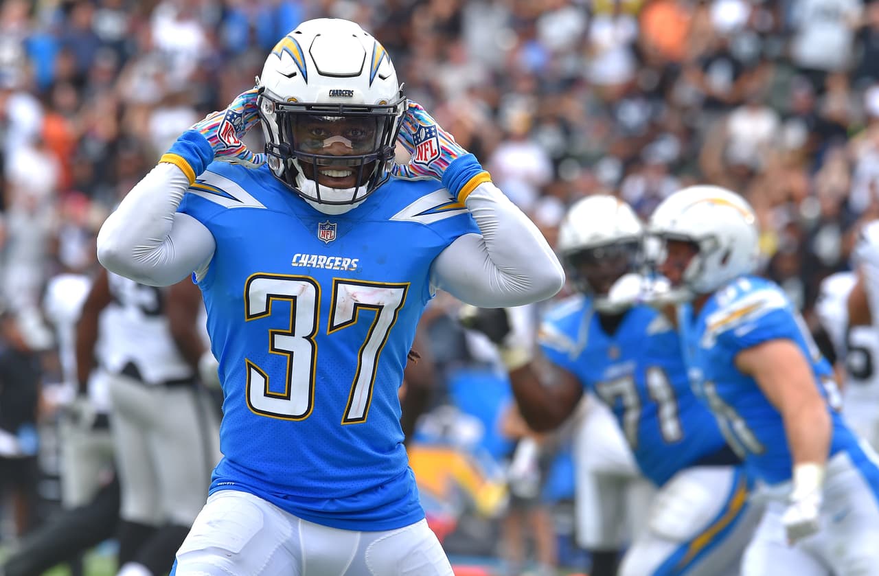 Los Angeles Chargers Powder Blues jerseys, una joya que ahora se verá muy seguido en los emparrillados de la NFL.