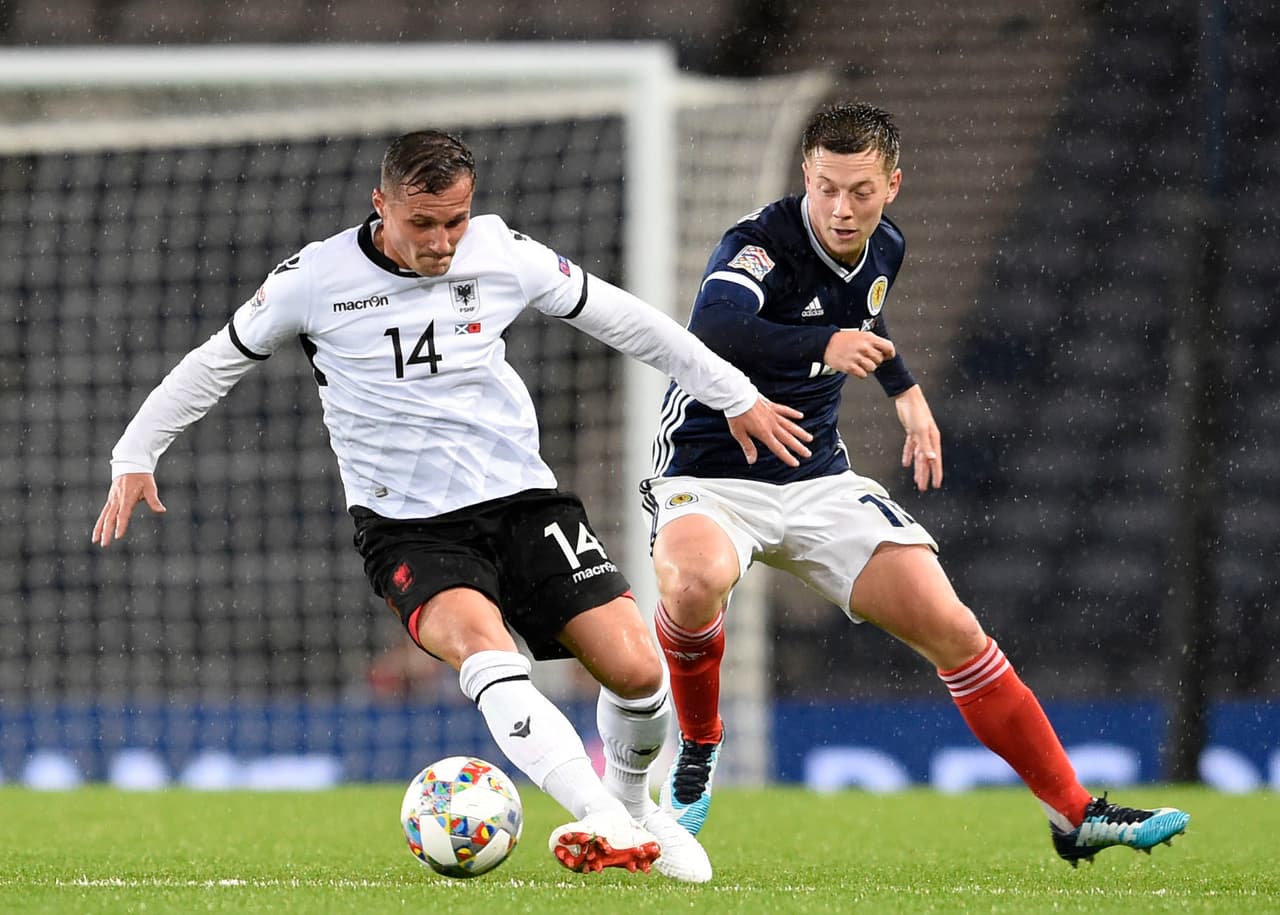 Albania fue superado tanto en goles, como en ocasiones de peligro y en posesión de la pelota, una faceta rara en una selección quie apenas en 2016 acudió a la Euro.