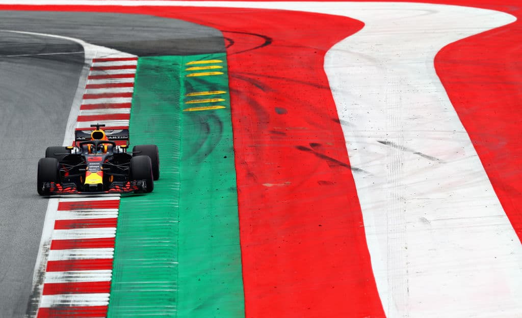 Max Verstappen tuvo la suerte de su lado en la pasada carrera, al ser segundo en el Gran Premio de Francia. No obstante, las prácticas en Austria no fueron iguales.