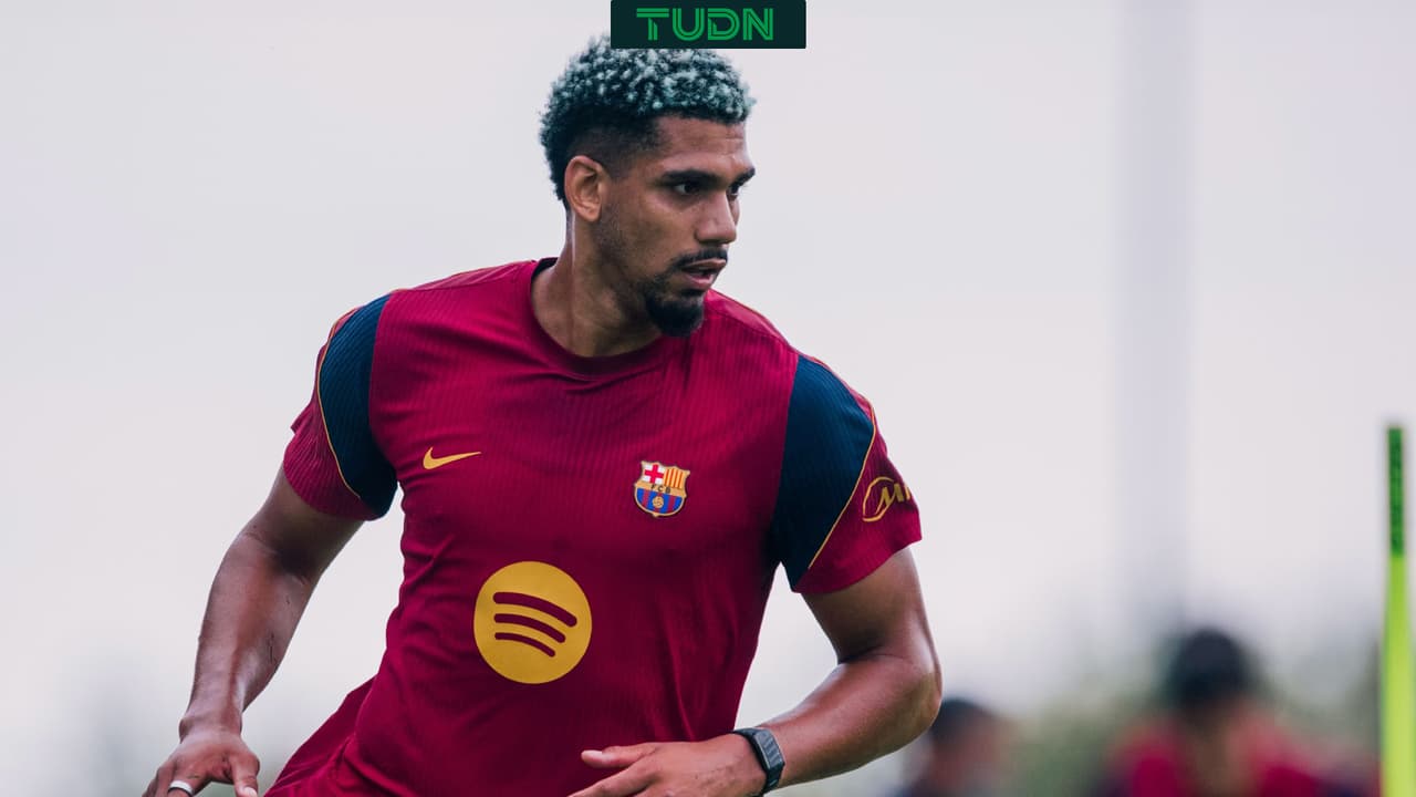 Ronald Araujo tiene acuerdo para llegar al Liverpool