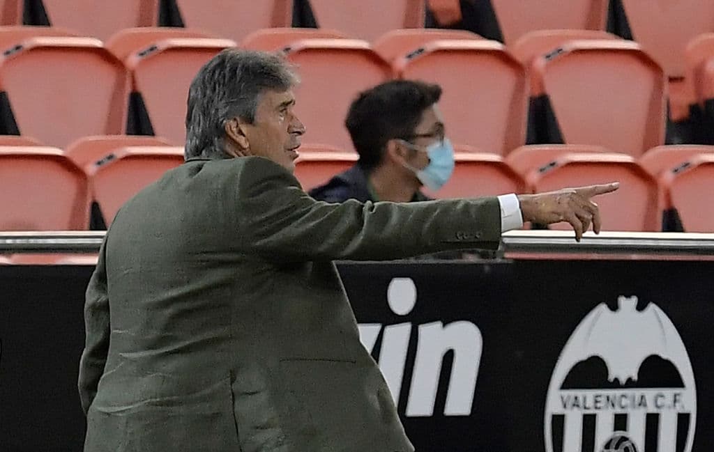 Ya en la segunda mitad, Betis estaba más cerca de anotar el segundo que Valencia de empatar.