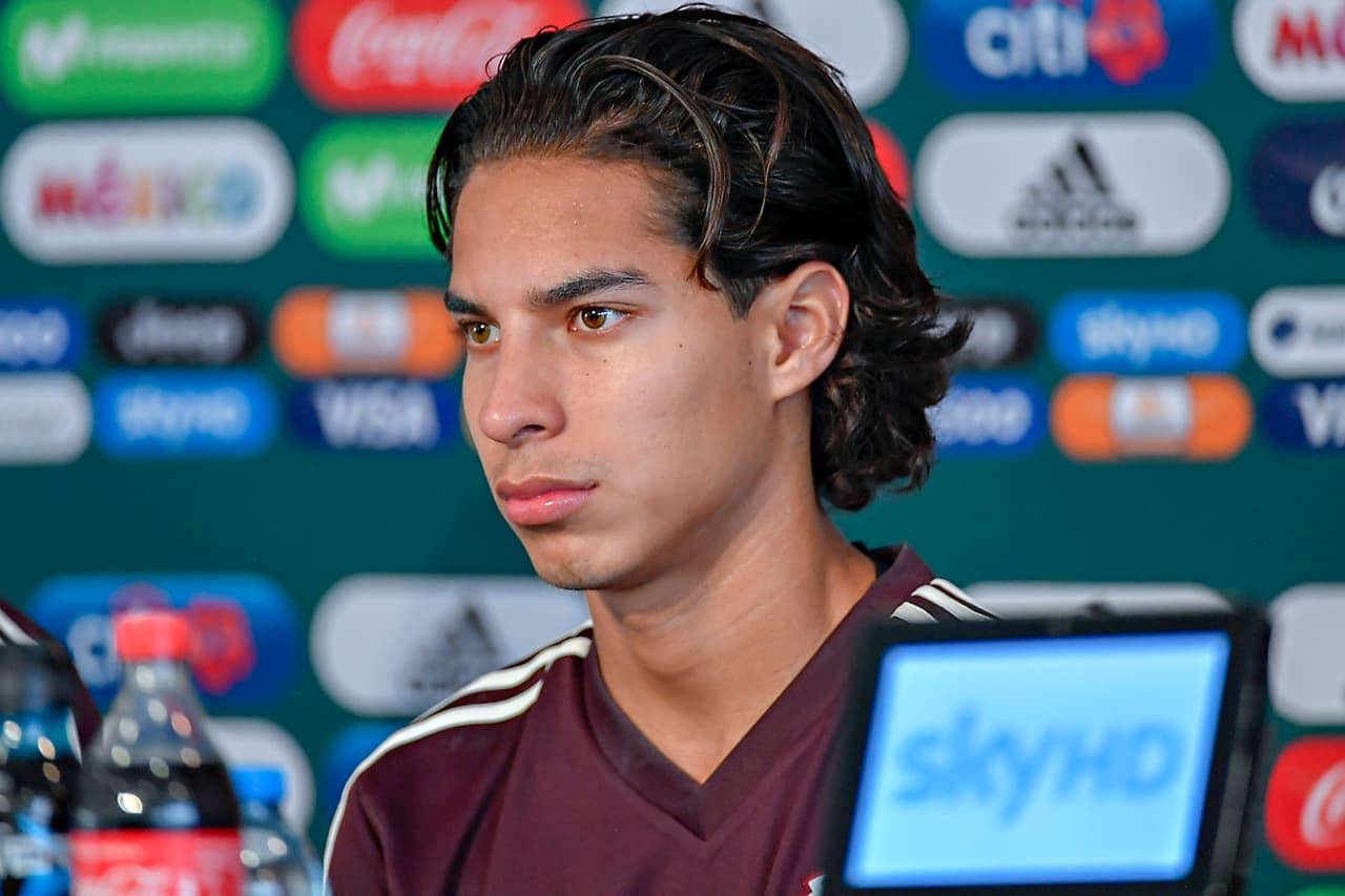 Ciudad de México, 4 de septiembre de 2018. Diego Lainez, durante la conferencia, previo a su juego de preparación contra la Selección de Uruguay, celebrado en el Centro de Alto Rendimiento. Foto: Imago7/Etzel Espinosa