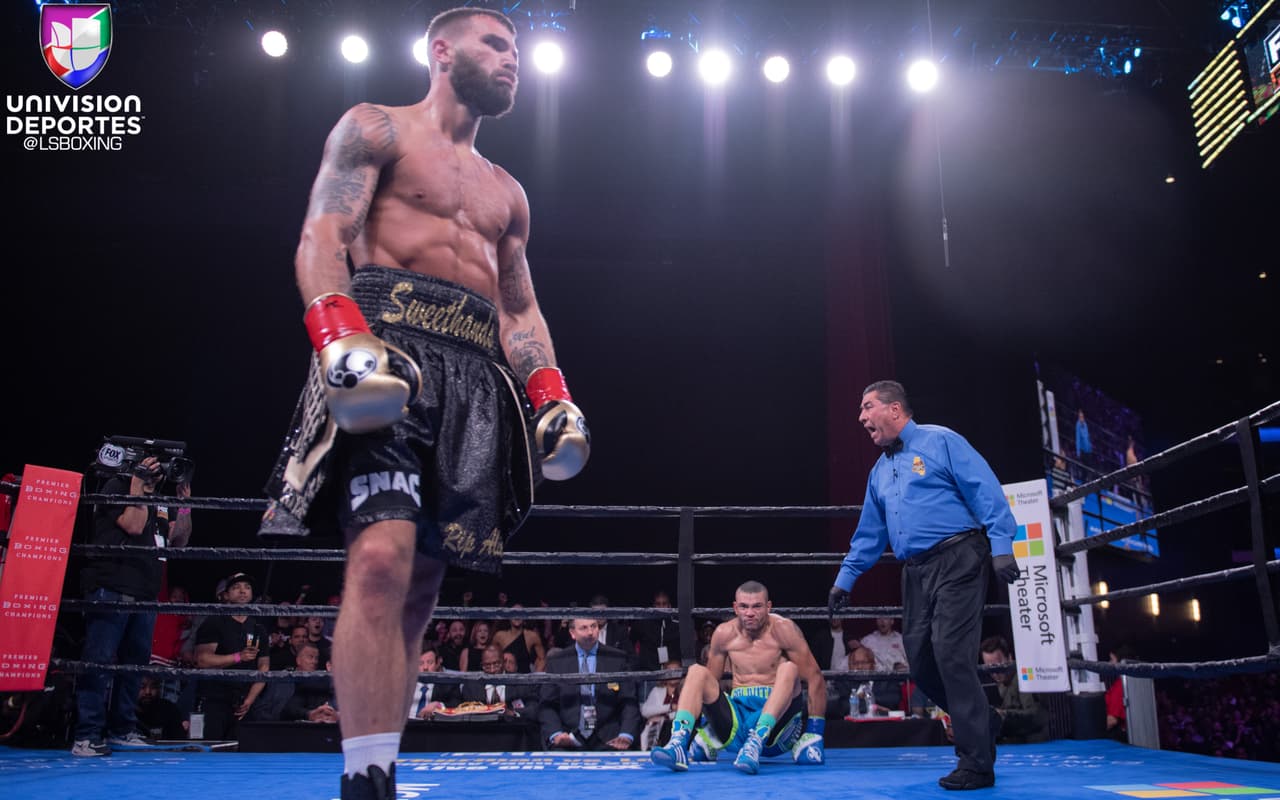 En una pelea emocionante, Caleb Plant logró despojar a José Uzcátegui de su cetro supermedio de la FIB en Los Ángeles tras noquear en dos ocasiones al entonces campeón venezolano.