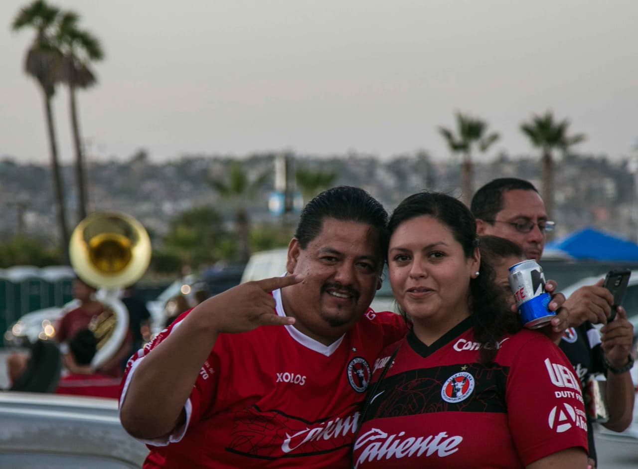 El colorido de la afición en la Jornada 10