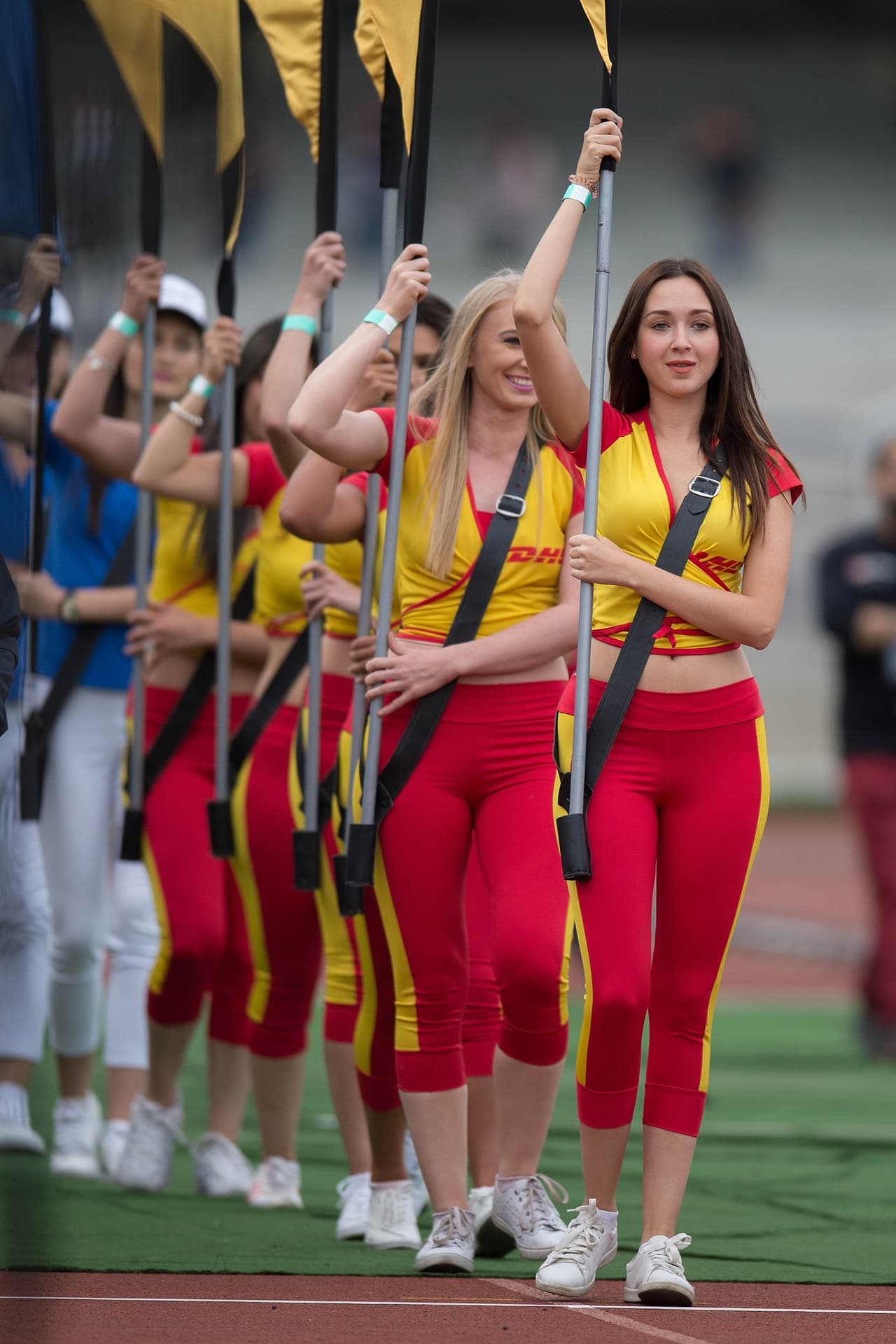 La belleza de las animadoras se convirtió en un ingrediente especial en la fiesta de los cuartos de final en su comienzo, durante los partidos de ida de la Liguilla del Clausura 2018.