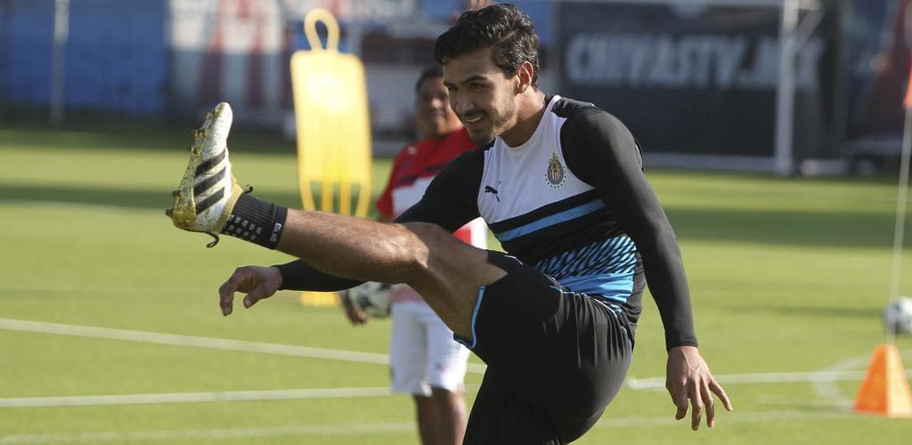 Chivas destrozó a Coras en su último partido de preparación rumbo al Clausura 2017