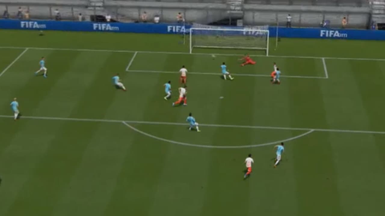 En un duelo desangelado, Carlos Guzmán de Necaxa venció 2-0 a Romario Ibarra, representante del Pachuca en la eLiga MX.