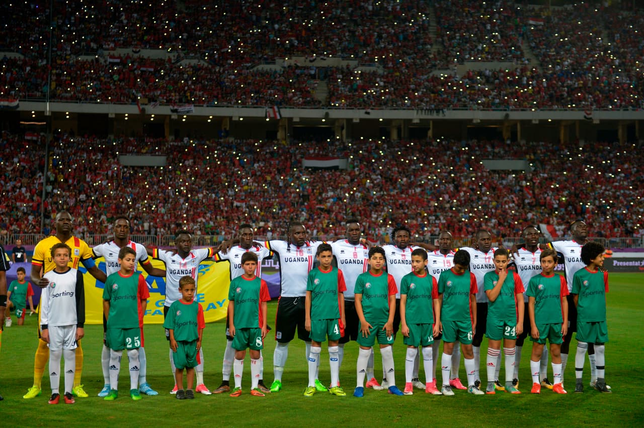 Debut / (CAF) - Uganda: las 'Grullas' están peleando mano a mano con Egipto por conseguir el cupo al Mundial de Rusia 2018. Son segundas con 7 puntos, a 2 de los egipcios. Definen su futuro ante Ghana y Congo.