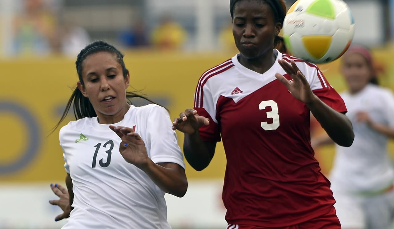 ... la también seleccionada mexicana Bianca Sierra.