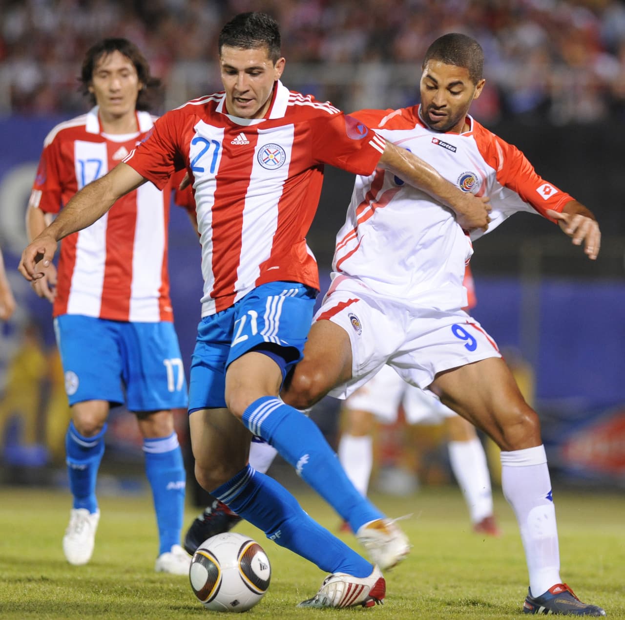 Costa Rica y Paraguay tienen una longeva tradición futbolística, sin embargo, en la historia solo se han enfrentado en ocho ocasiones.