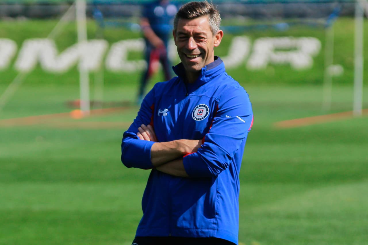 El técnico portugués Pedro Caixinha es la cabeza de Cruz Azul, que busca que el resto de La Máquina se repare luego de la derrota que vivió contra Monterrey en las Semifinales.