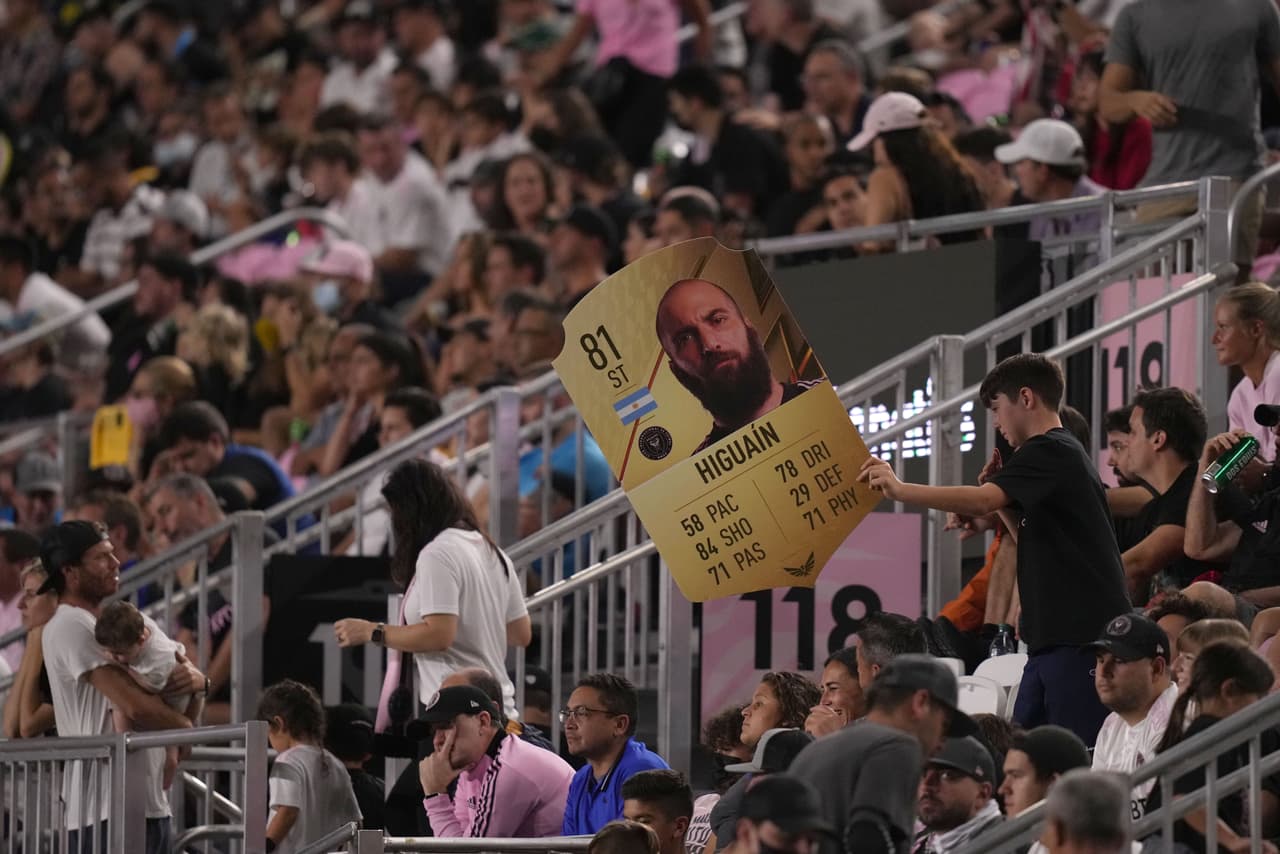 El aliento de los locales en el DRV PNK Stadium no aflojó en ningún momento.
<br>