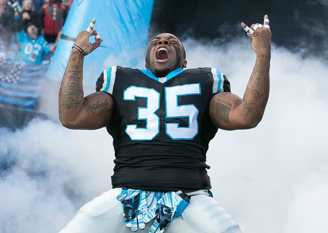 Mike Tolbert continuará con los Carolina Panthers