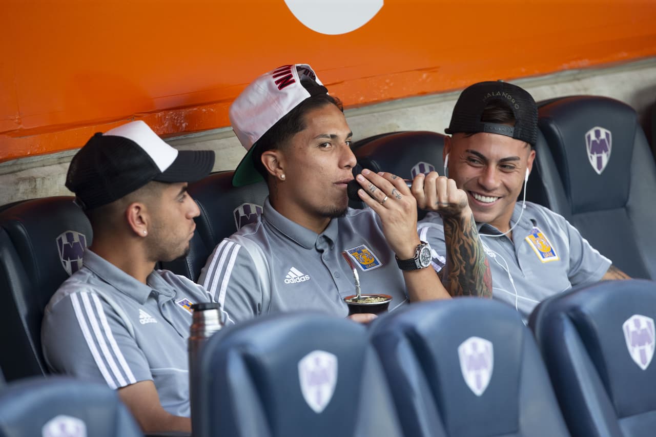 Edu Vargas bromea que le inventaron el COVID a 'Diente' López