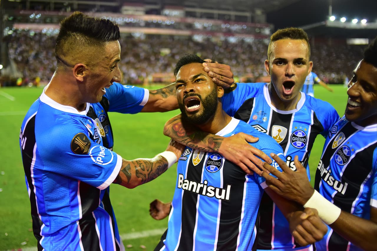 La locura del Tricolor Gaúcho fue automáticamente un respiro de confianza en un momento clave de la final.