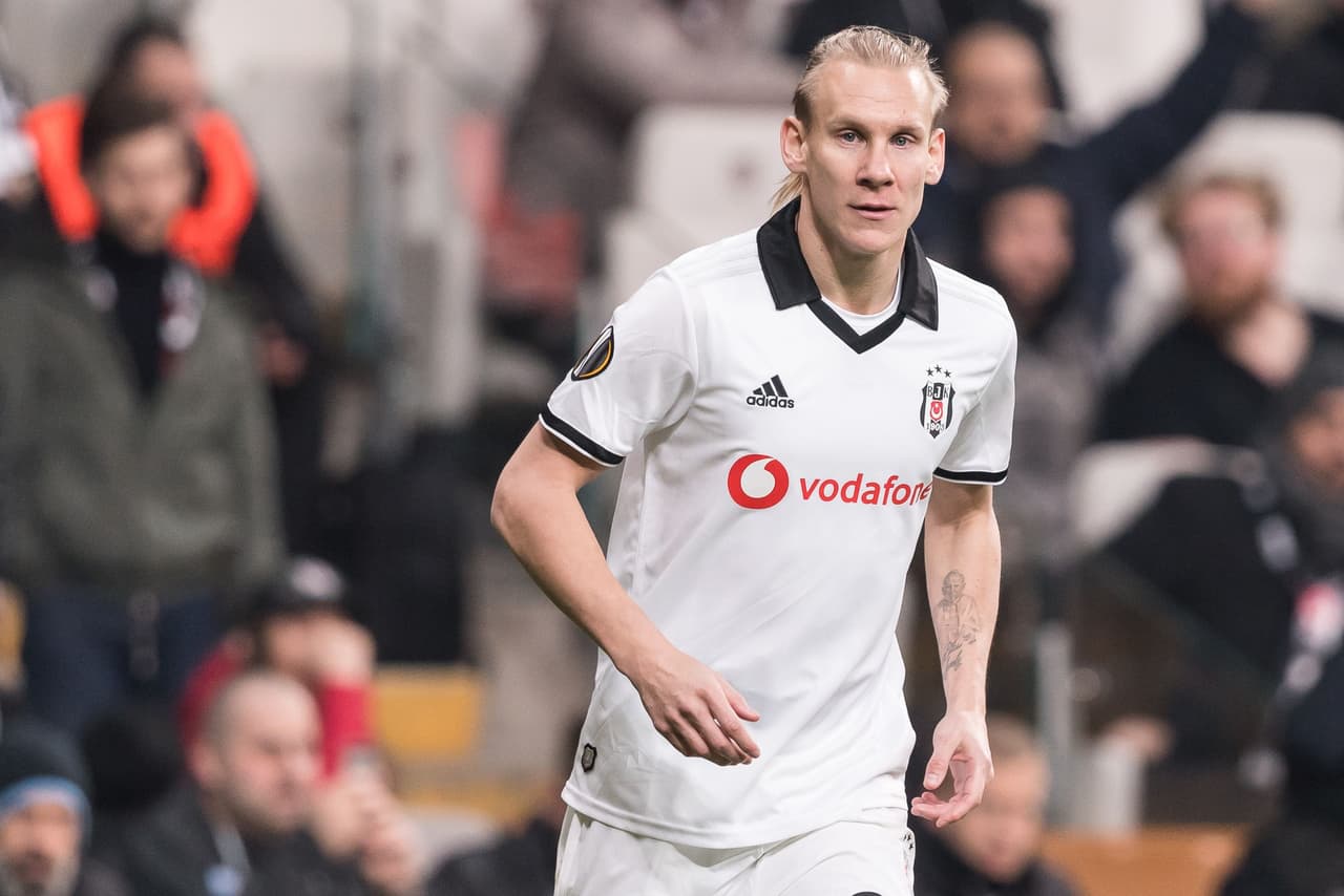 En Italia se está hablando de la posibilidad de que Domagoj Vida, defensor croata del Besiktas, llegue a la Roma.