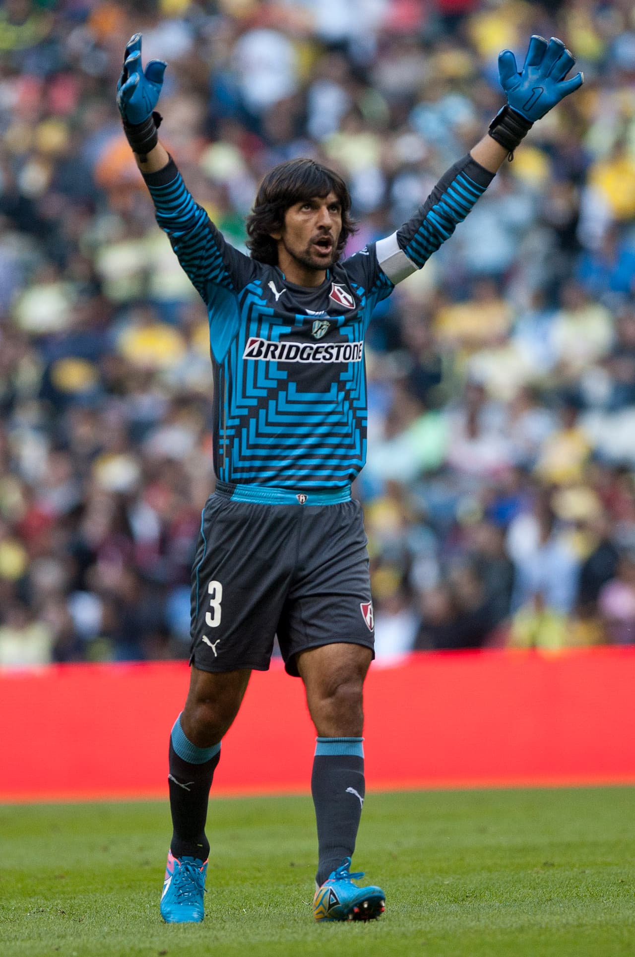 Federico Vilar atajó con el número en su espalda para hacerle un homenaje a su padre, quien llevó ese dorsal en su carrera como futbolista.