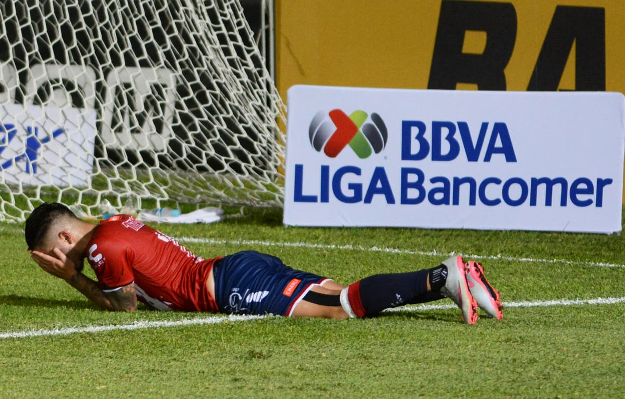 En los 9 partidos que ha jugado solo tiene un gol y una asistencia, números muy tristes para alguien que ya tiene tres temporadas en la Liga MX.