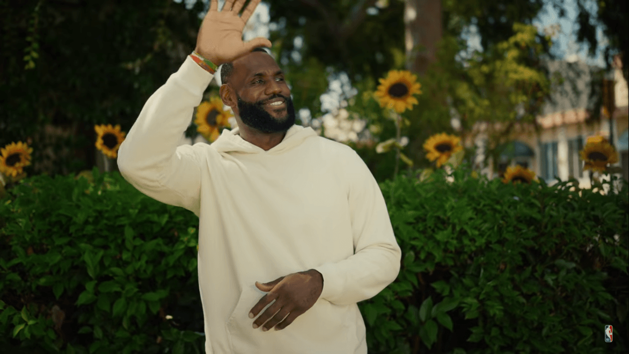 Magic Johnson y Larry Bird se convirtieron en vecinos amistosos.