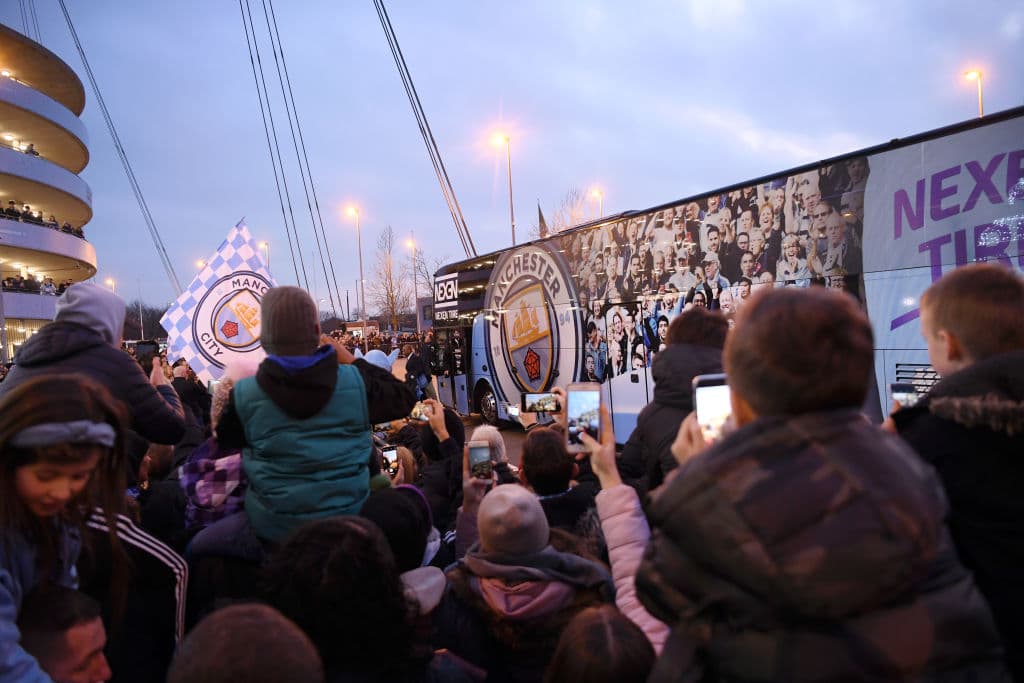 Con doblete de Gabriel Jesús, el City vence 2-1 al Everton, Richarlison descontó para los Toffes. Los Citizens conservan el tercer lugar de la Premier.
