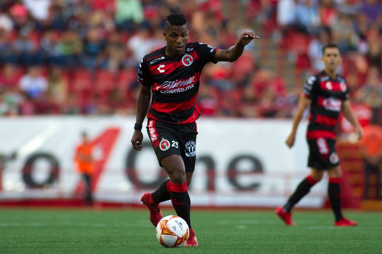 <b>Delantero:</b> Miller Bolaños (Tijuana, -2)
