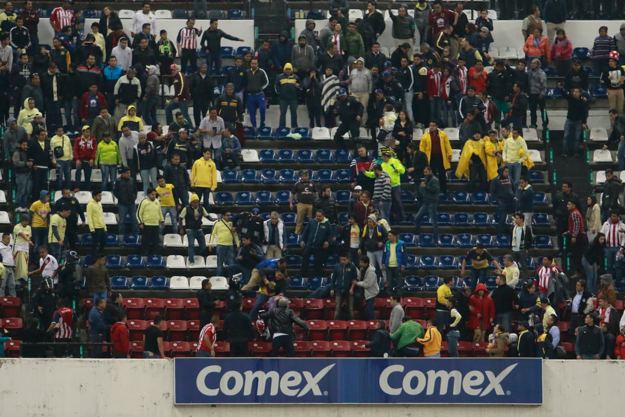 Además, a la salida se registraron heridos de gravedad –uno por agresiones policiales–. ¿Esta vez sí habrá saldo blanco en el Azteca?