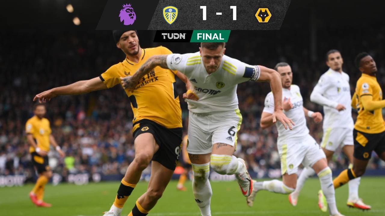 Raúl Jiménez colabora en gol de Wolves, pero Leeds les roba el empate