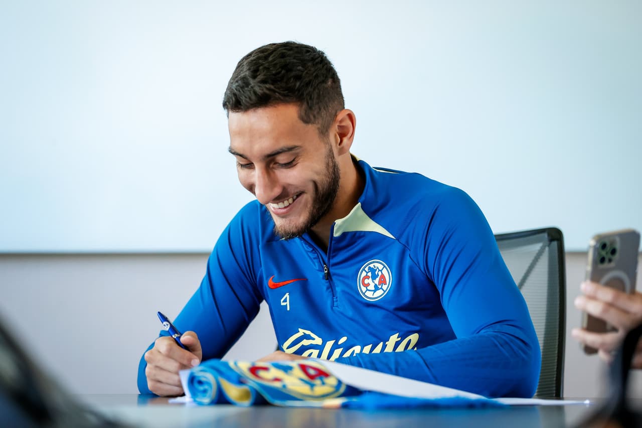 Sebastián Cáceres renueva con América hasta 2027