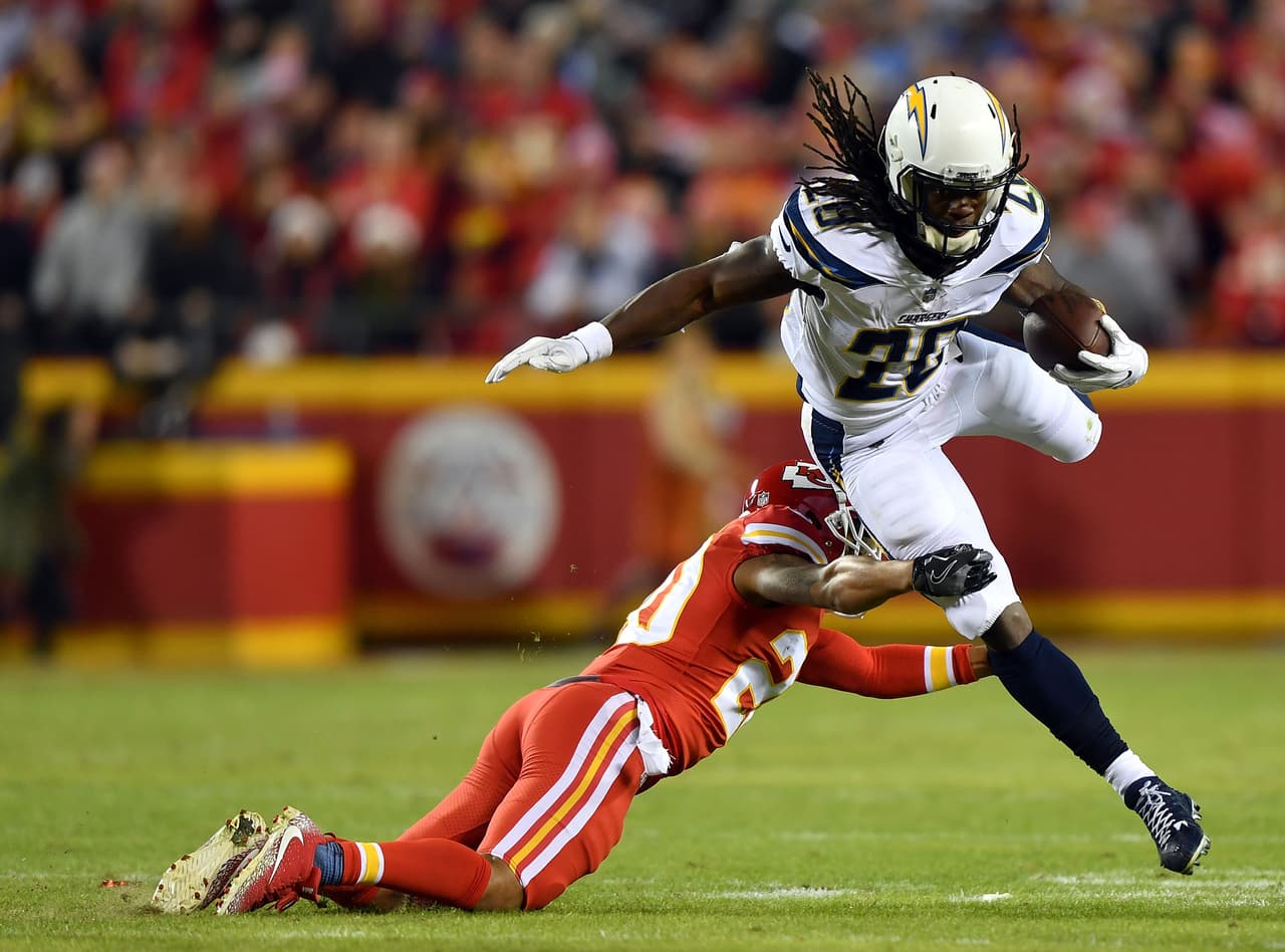 Chargers enfrentaría a Kansas City sin sus dos mejores corredores