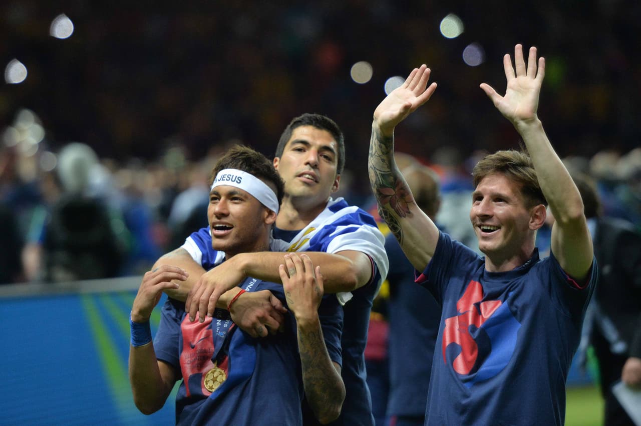 El argentino lleva 47 tantos, mientras que Neymar ha firmado 41 anotaciones y Suárez alcanzó los 46 tantos con su gran andar en el Mundial de Clubes. El Barça de Luis Enrique se encuentra ya cerca de la marca de goles en un año natural que se estableció con Guardiola con 175 en 2012. El 30 de diciembre ante Betis se presenta la última oportunidad de igualar o pasar esa cifra.