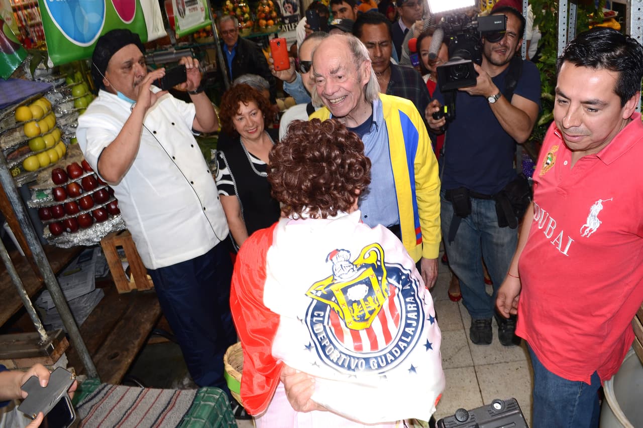 Estos humoristas y grandes fanáticos del Clásico Nacional entienderon que la rivalidad no implica violencia y que puede tener mucha diversión y alegría.