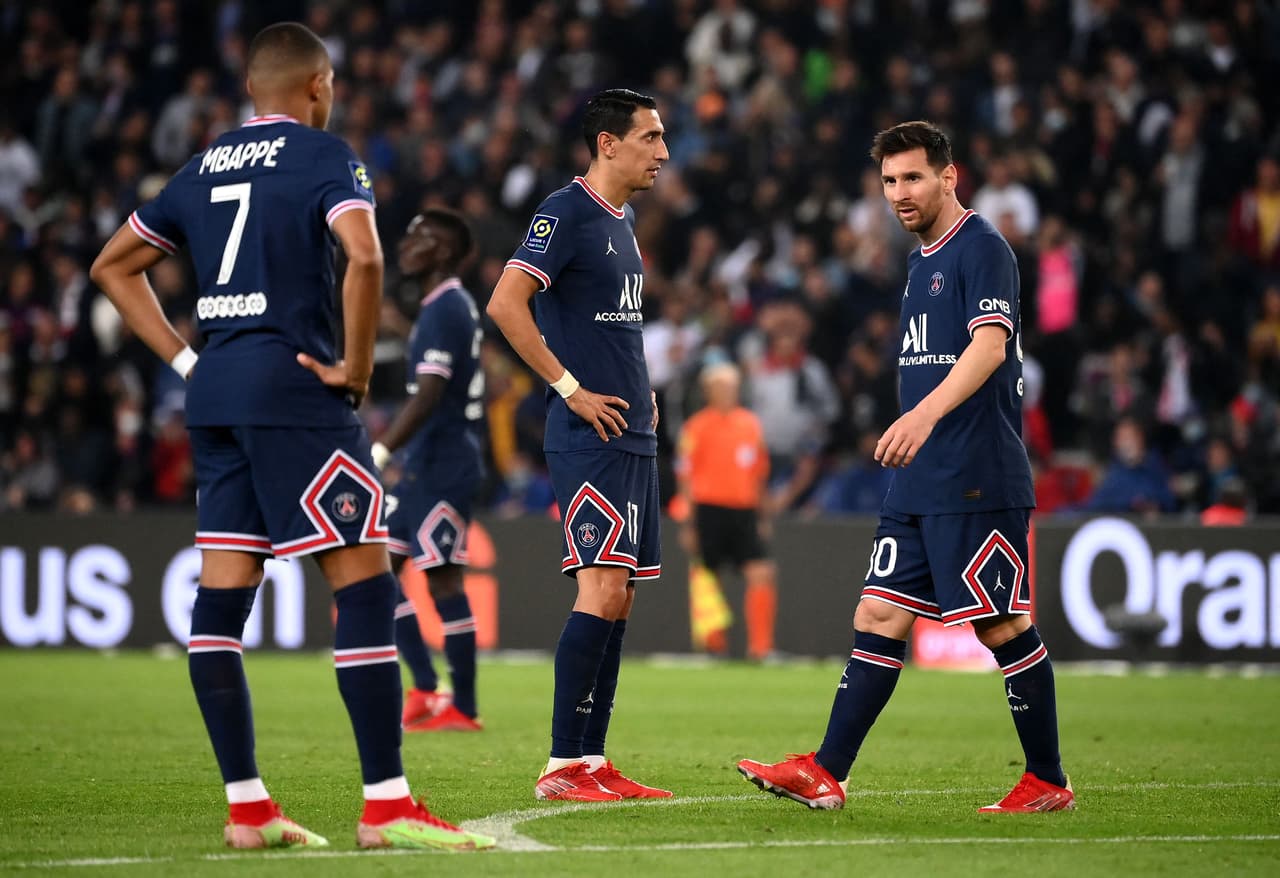 Para Anelka, Mbappé es el "jefe del ataque" por encima de Messi