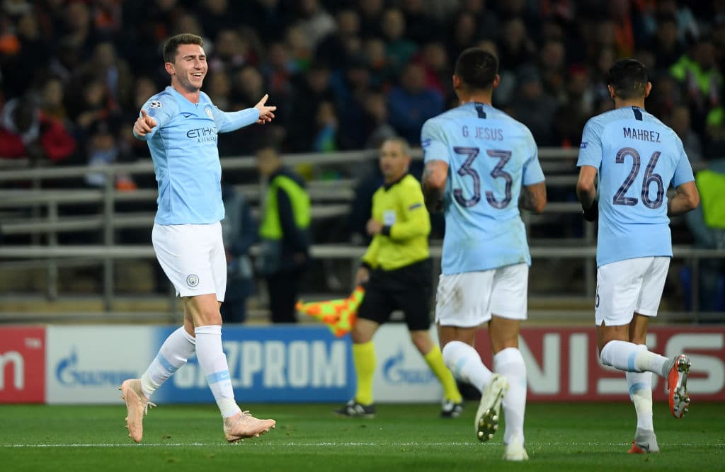 El francés Aymeric Laporte se encargó de poner el segundo tanto a favor del equipo inglés, que con este tanto apaciguó al Shakhtar.