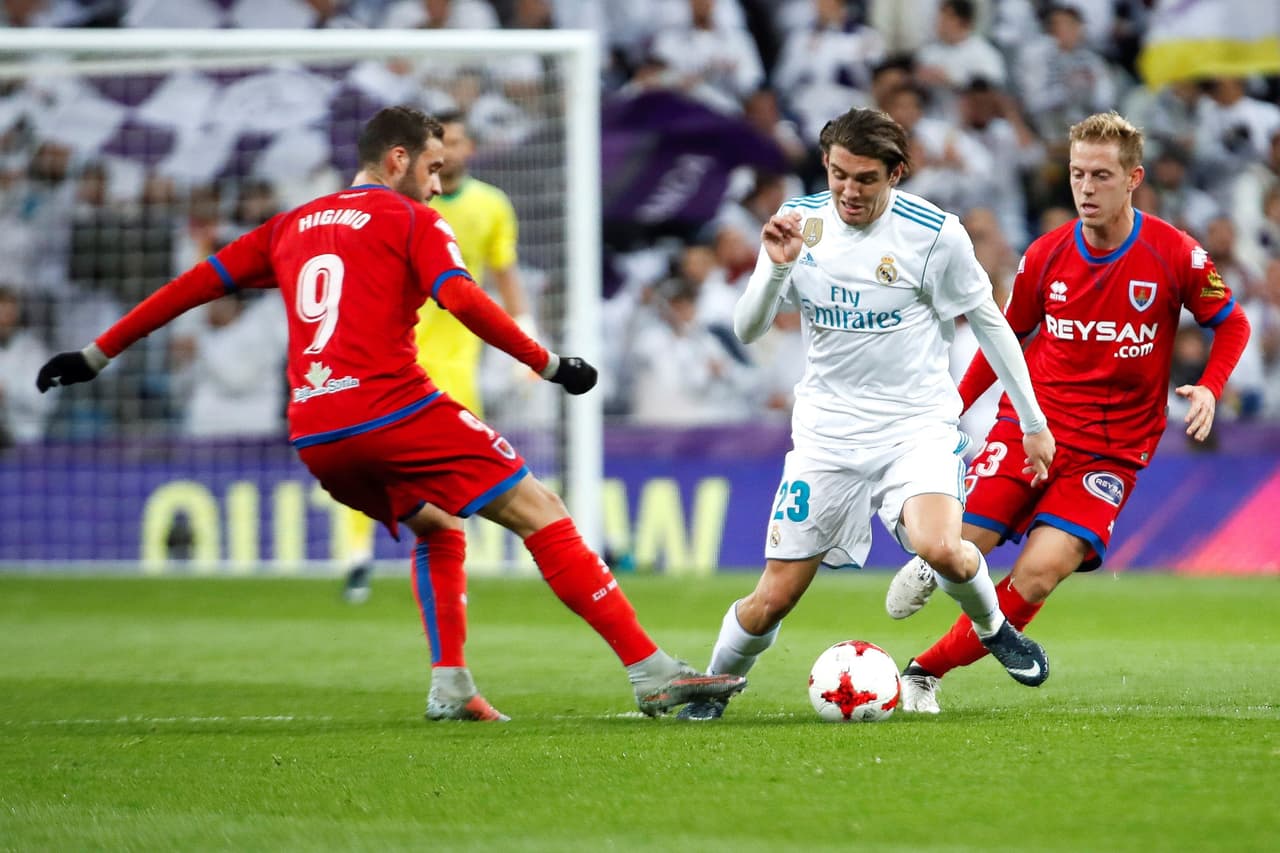 Los suplentes de Real Madrid no cumplieron con la tarea de imponerse contra un equipo contra el que tenían que demostrar su jerarquía y cedieron el empate 2-2, a pesar del paso a cuartos de final.
