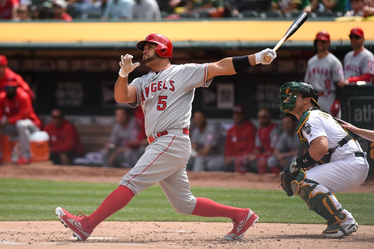4. Albert Pujols (Anaheim Angels / Primera base / República Dominicana) - 24 millones de dólares anuales.